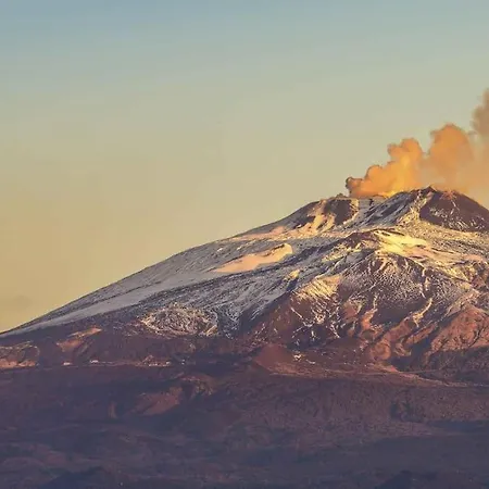 Casetta Romantica Tra Etna E Mare טרקסטאני