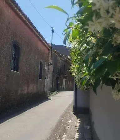Casetta Romantica Tra Etna E Mare דירה *